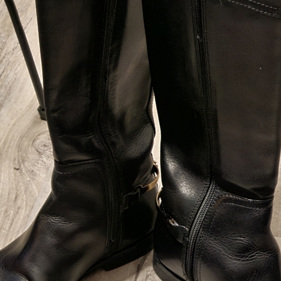 Tory Burch Shoes - Authentic Tory Burch Kneel High Black Leather Riding Boots